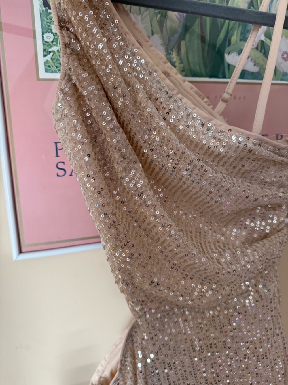 Altar’d State Beige Sequin Asymmetrical Cut out midi dress Gold size Small - Picture 8 of 8